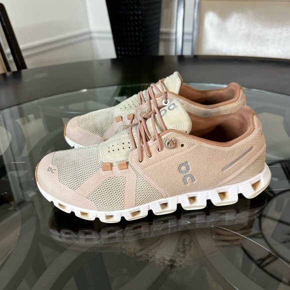 On Running Shoes - Cloud 5 women's sneakers in the Rosebrown Fog Women’s Sz 7